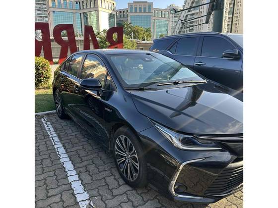 TOYOTA COROLLA 1.8 VVT-I HYBRID FLEX ALTIS PREMIUM CVT TOYOTA COROLLA 1.8 VVT-I HYBRID FLEX ALTIS PREMIUM CVT